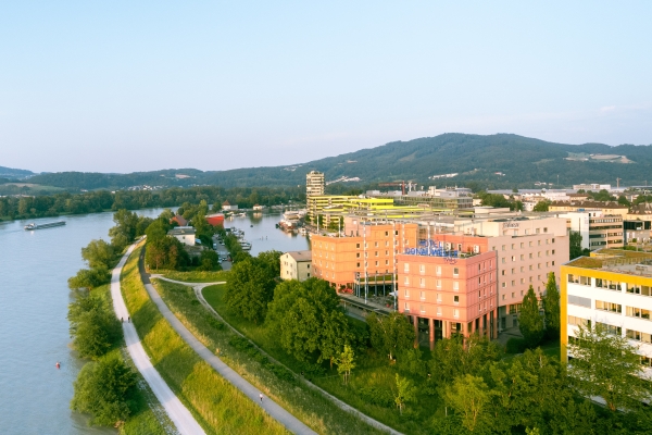 Trans World Hotel Donauwelle